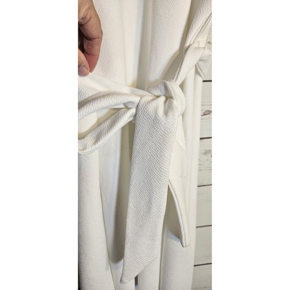 ZARA White Short Sleeve V Neck Tie Waist Crepe Midi Dress Size S - Picture 3 of 5